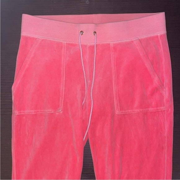 Y2K CORAL PINK SWEATPANTS 🪸 - Picture 3 of 9